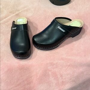 Black Leather Mules for Women